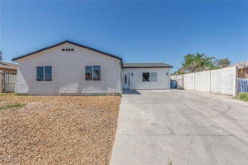 2512 Rialto Rd, Las Vegas, NV, 89108-3925 | Card Image