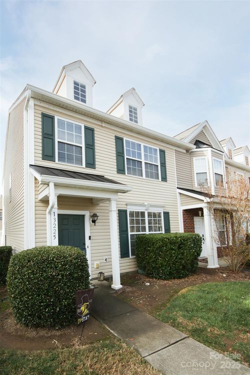 13225 Calloway Glen Dr, Charlotte, NC, 28273-8018 | Card Image