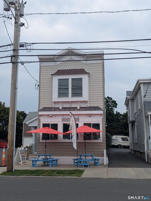 2nd-fl-front-19 1st St, Norwalk, CT, 06855-2315 | Card Image