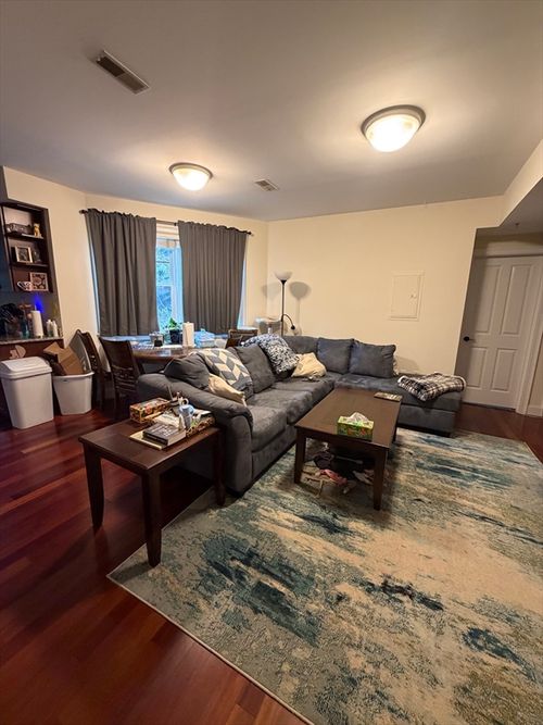 203-43 Pitman Street, Somerville, MA, 02143 | Card Image