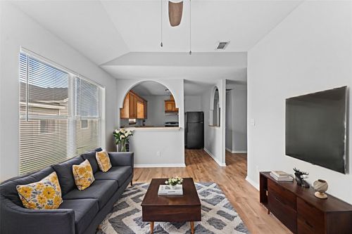 a-2024 Jean St, Houston, TX, 77023-5005 | Card Image