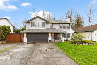 23860 119a Ave, House other with 4 bedrooms, 3 bathrooms and 6 parking in Maple Ridge BC | Image 2