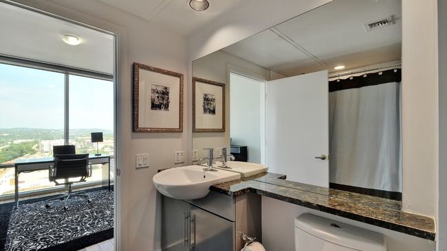 APT-1707 - 300 Bowie St, Condo with 2 bedrooms, 2 bathrooms and 2 parking in Austin TX | Image 16