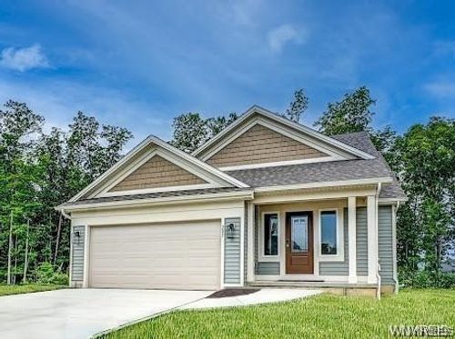 l205-4543 Camp Rd, Hamburg, NY, 14075-2532 | Card Image