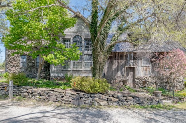 9225 Fenton Rd, Home with 0 bedrooms, 0 bathrooms and null parking in Grand Blanc MI | Image 4