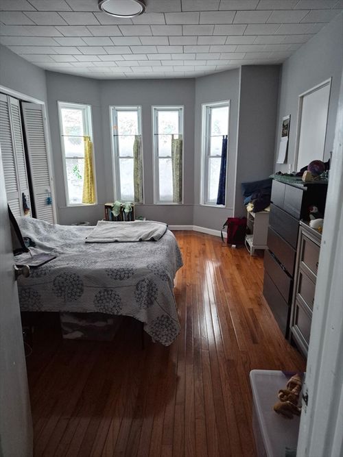 1-367 Mcgrath Hwy, Somerville, MA, 02143-2104 | Card Image