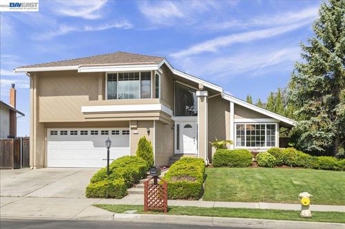 4115 Sedge St, Fremont, CA, 94555-1153 | Card Image