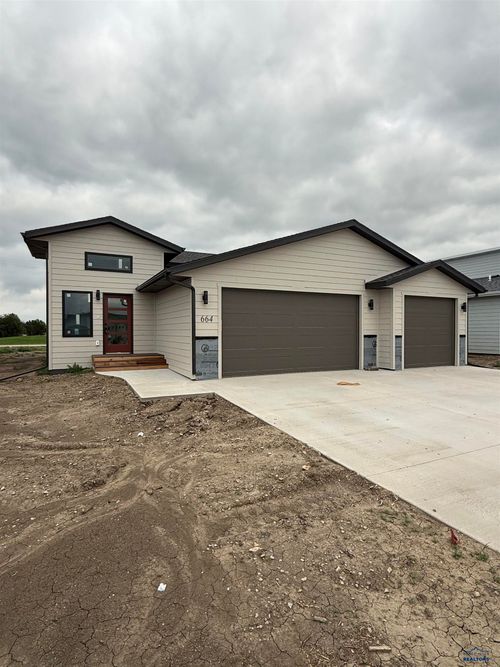 664 Eagle Ct, Box Elder, SD, 57719-1711 | Card Image