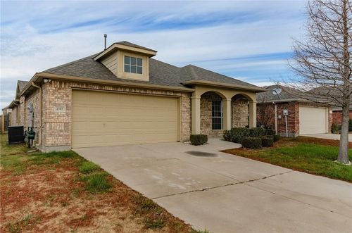 2717 Sunlight Dr, Little Elm, TX, 75068-7615 | Card Image