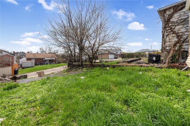 2802 Stewart St, House other with 3 bedrooms, 2 bathrooms and null parking in Mckeesport PA | Image 6