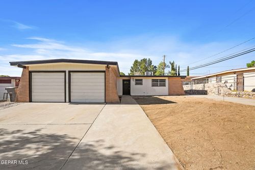 4820 Blossom Ave, El Paso, TX, 79924-3235 | Card Image