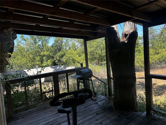 203 River Oaks Dr, House other with 3 bedrooms, 2 bathrooms and 7 parking in Cedar Creek TX | Image 13