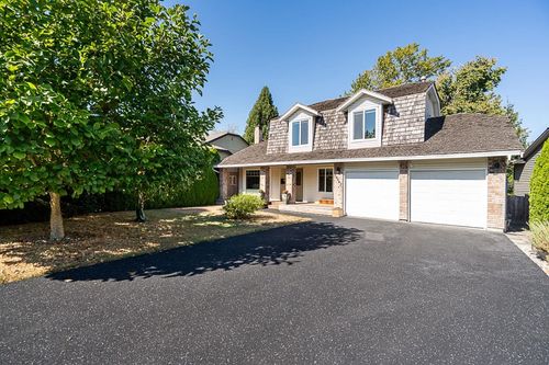 20087 50a Ave, Langley, BC, V3A7H8 | Card Image