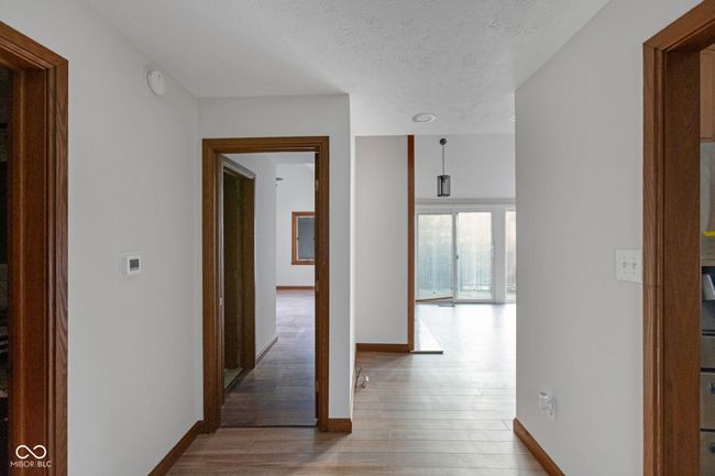 9618 Cedar Cove Ln, Condo with 3 bedrooms, 3 bathrooms and null parking in Indianapolis IN | Image 7
