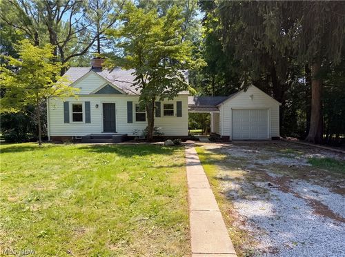 2920 Copley Rd, Copley, OH, 44321-2124 | Card Image
