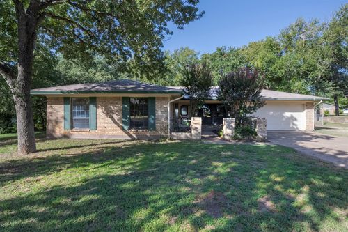 2004 Boca Vista Dr, Granbury, TX, 76048-2744 | Card Image