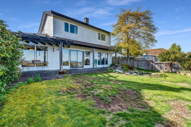 1230 Beach Grove Road, House other with 4 bedrooms, 2 bathrooms and 4 parking in Delta BC | Image 4