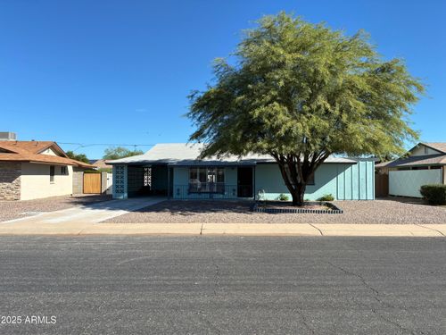10530 W Hope Dr, Sun City, AZ, 85351-4153 | Card Image