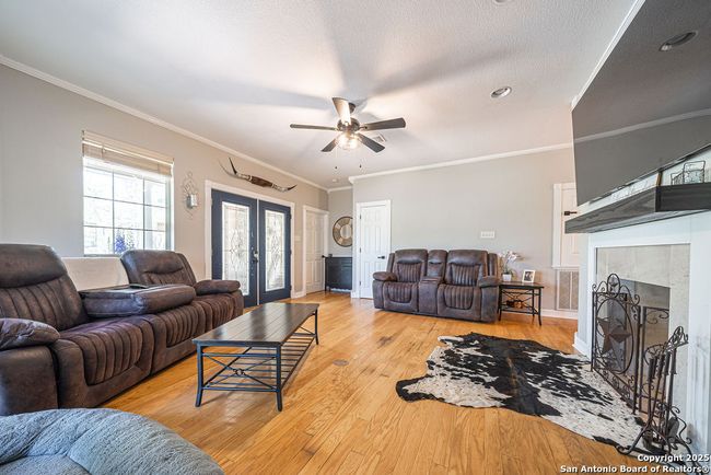 771 Hillje Rd, House other with 3 bedrooms, 2 bathrooms and null parking in Kingsbury TX | Image 6