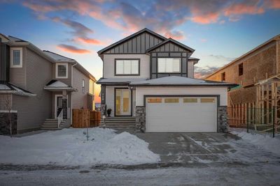 768 Edgefield Cres, House detached with 3 bedrooms, 2 bathrooms and 4 parking in Strathmore AB | Image 1