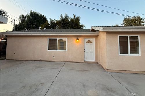 6855 Matilija Ave, Van Nuys, CA, 91405-4163 | Card Image