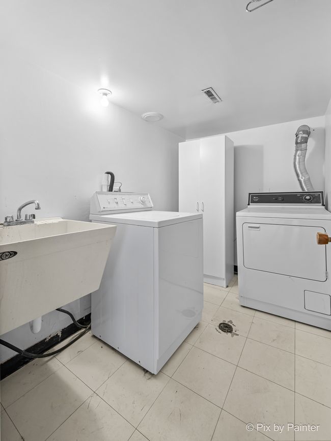 306 S Cherry St, House other with 3 bedrooms, 2 bathrooms and 2 parking in Itasca IL | Image 13