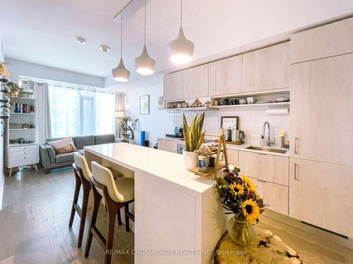 3110-5 Soudan Ave, Toronto, ON, M4S0B1 | Card Image
