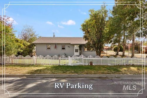 621 Parnell Dr, Buhl, ID, 83316-1458 | Card Image