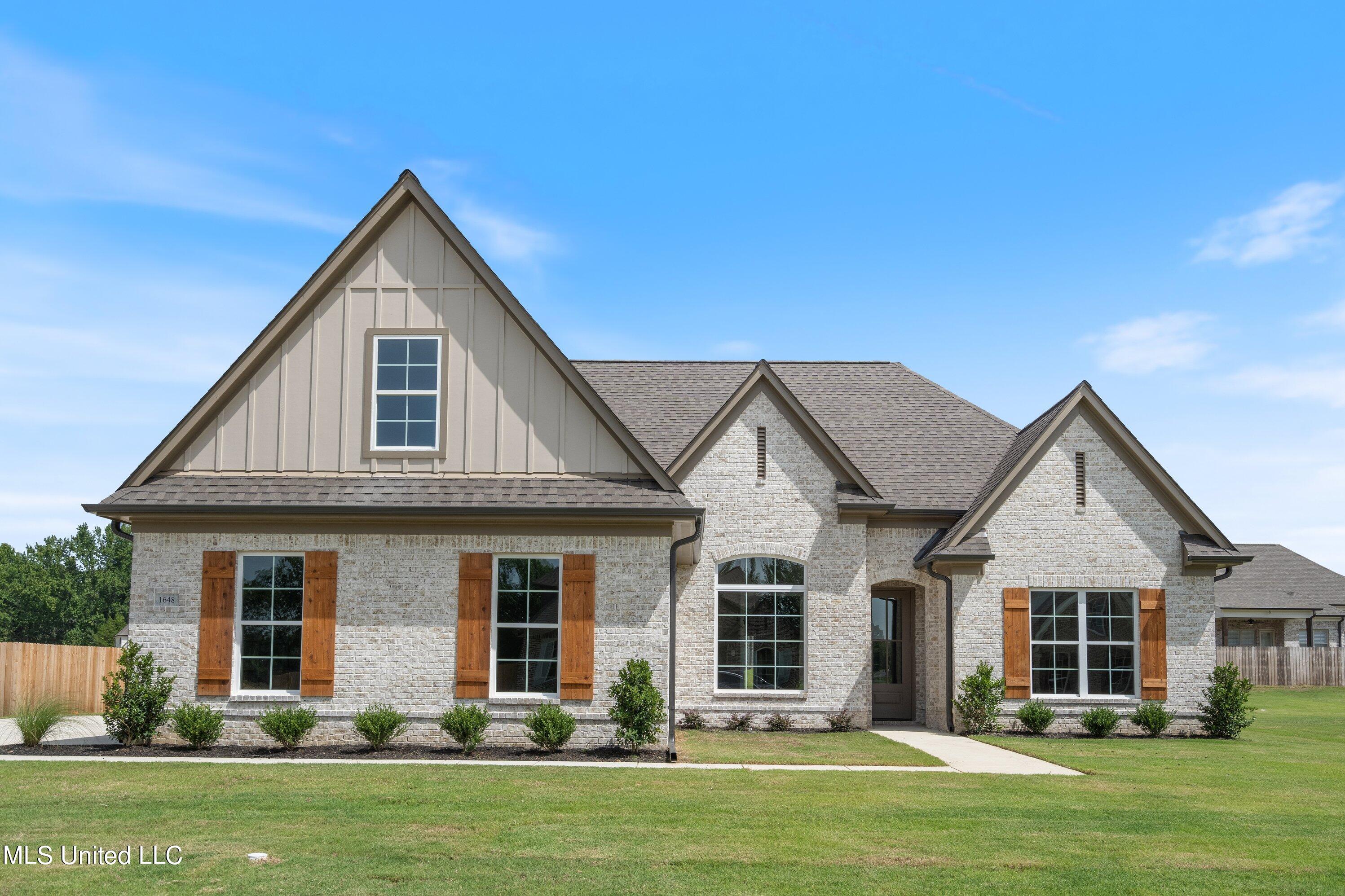 1648 S Clair Circle, For Sale in Hernando Zoocasa