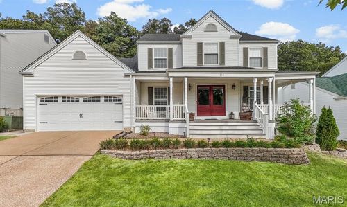 1316 Red Oak Plantation Dr, Ballwin, MO, 63021-7346 | Card Image