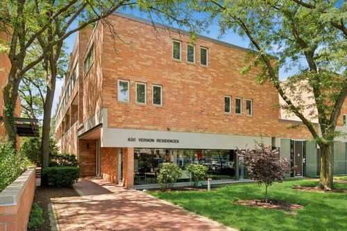 apt-10-630 Vernon Ave, Glencoe, IL, 60022-1683 | Card Image