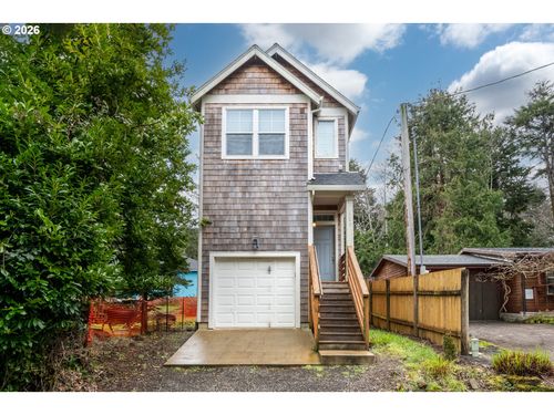 120 S Lagoon St, Rockaway Beach, OR, 97136-9487 | Card Image