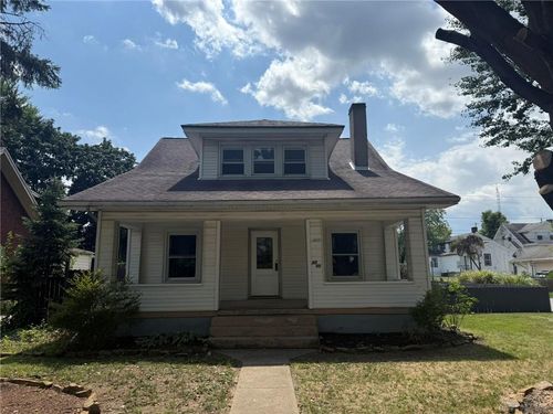 3200 Linden Ave, Dayton, OH, 45410-3033 | Card Image