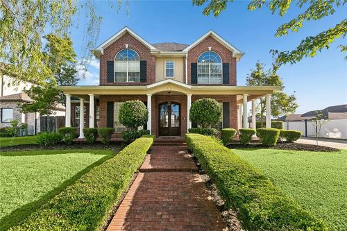 221 Spring Rose Dr, Belle Chasse, LA, 70037-1646 | Card Image