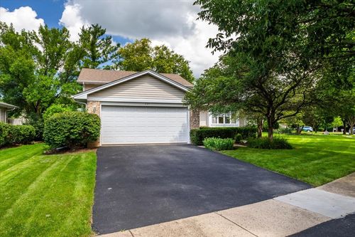 235 Indianwood Ln, West Chicago, IL, 60185-6211 | Card Image
