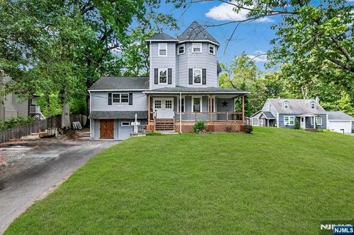 1627 Prospect Ave, Plainfield, NJ, 07060-3401 | Card Image