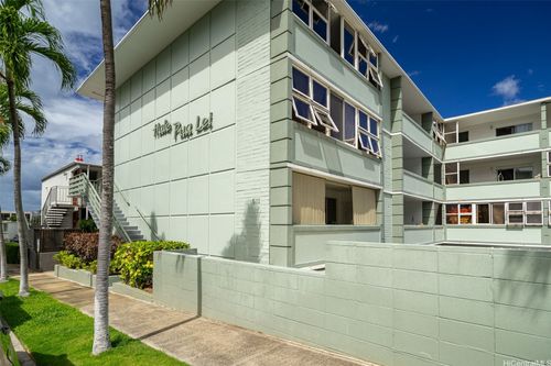 apt-104-3111 Pualei Cir, Honolulu, HI, 96815-4939 | Card Image