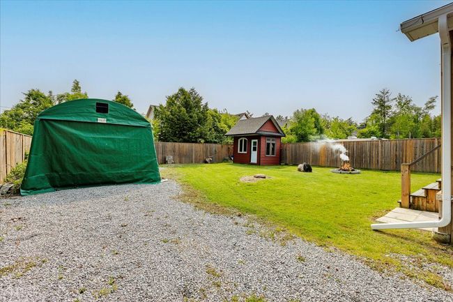 109 Maple Ave, House other with 2 bedrooms, 2 bathrooms and 6 parking in Sutton West ON | Image 26