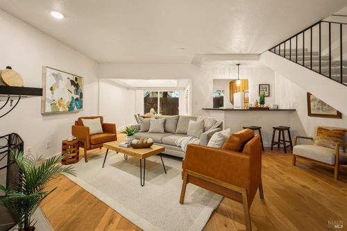 unit-14-299 Shasta Dr, Vacaville, CA, 95687-4966 | Card Image