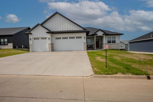 3410 Kaiser Blvd, Cuba City, WI, 53807-8803 | Card Image