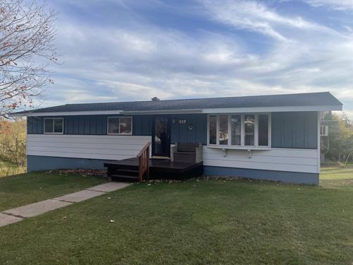 237 E 2nd St, Glidden, WI, 54527 | Card Image