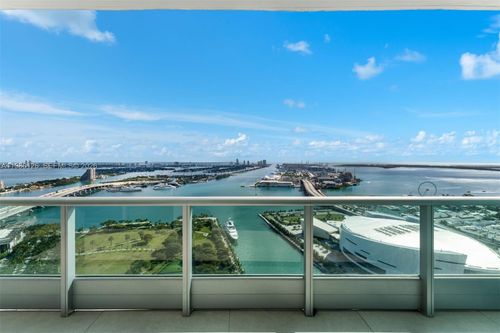 apt-4202-900 Biscayne Blvd, Miami, FL, 33132-1571 | Card Image