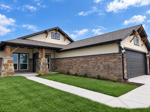 4509 Black Bear Road, Edmond, OK, 73003 | Card Image