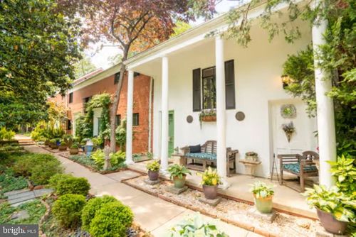 1647 Preston Rd, ALEXANDRIA, VA, 22302-2124 | Card Image