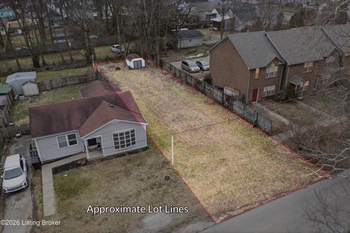 217 E Higgins St, Midway, KY, 40347 | Card Image