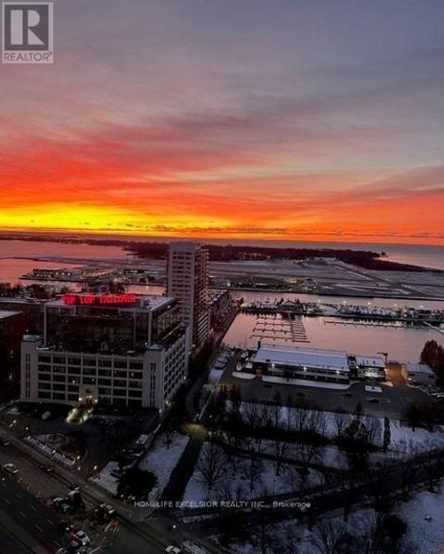 2903-215 Se Fort York Boulevard Se, Toronto (Niagara), ON, M5V4A2 | Card Image