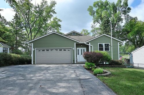 21725 118th St, Bristol, WI, 53104-9698 | Card Image