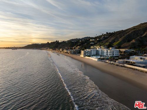 101-22548 Pacific Coast Hwy, Malibu, CA, 90265-5052 | Card Image