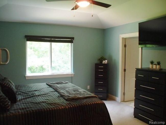 Master Bedroom | Image 13