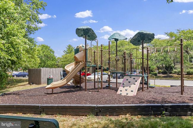 APT-102 - 11180 Rienzi Pl, Condo with 2 bedrooms, 2 bathrooms and null parking in MANASSAS VA | Image 25